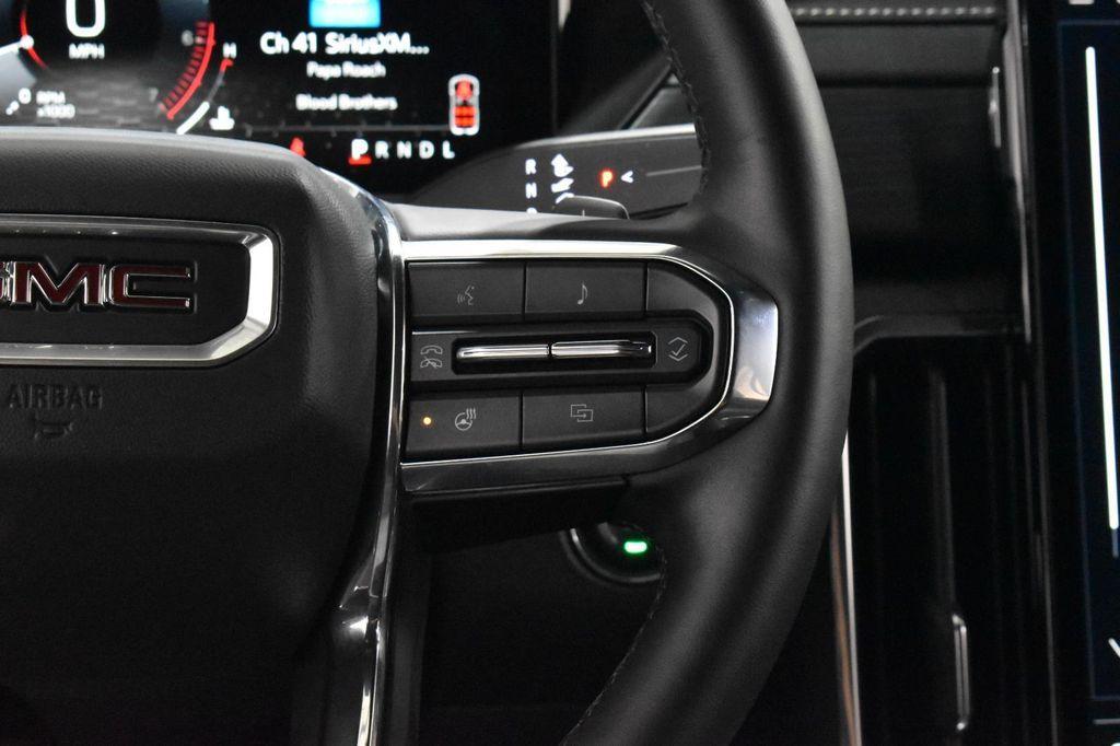 used 2025 GMC Acadia car, priced at $31,500