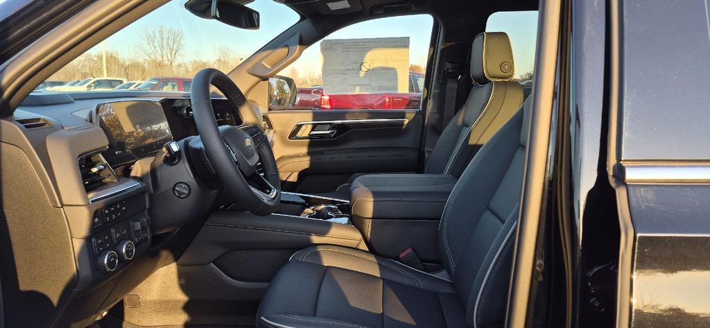 new 2026 Chevrolet Suburban car, priced at $80,323