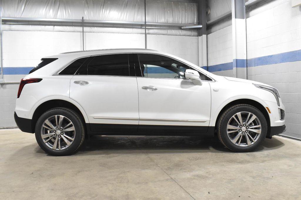 new 2026 Cadillac XT5 car, priced at $52,700