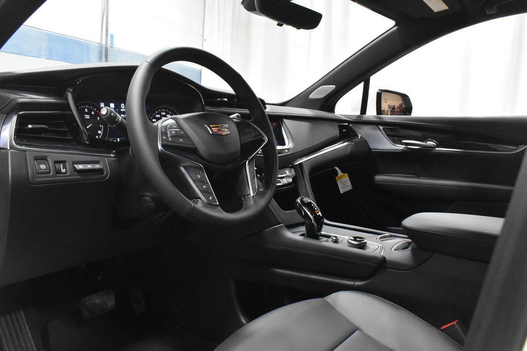 new 2026 Cadillac XT5 car, priced at $52,700