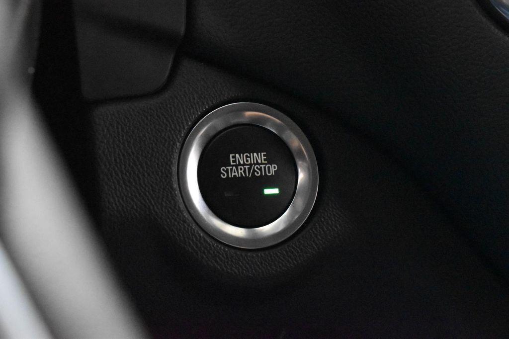 used 2022 Chevrolet Equinox car, priced at $21,100