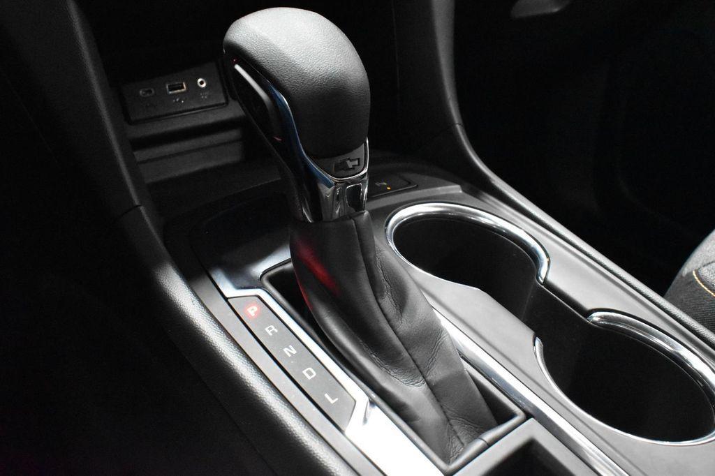 used 2022 Chevrolet Equinox car, priced at $21,100