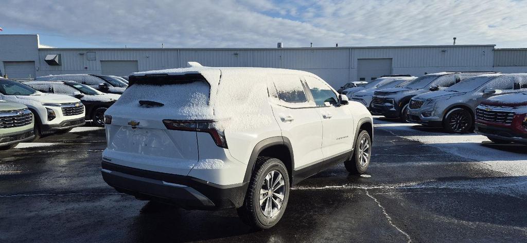 new 2026 Chevrolet Equinox car, priced at $31,572