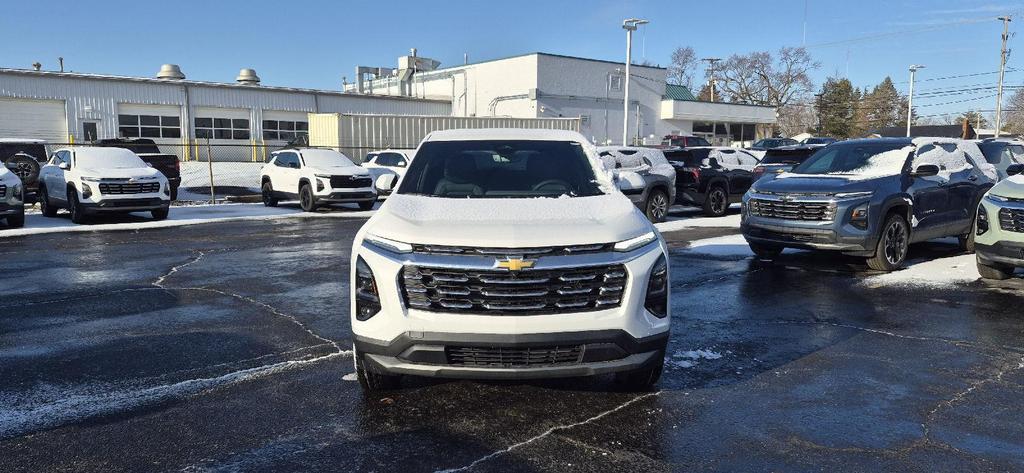 new 2026 Chevrolet Equinox car, priced at $31,572