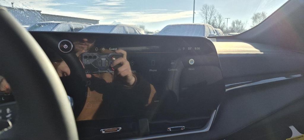 new 2026 Chevrolet Equinox car, priced at $31,572