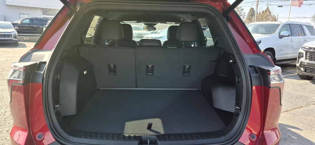 new 2026 Chevrolet Equinox car, priced at $32,726