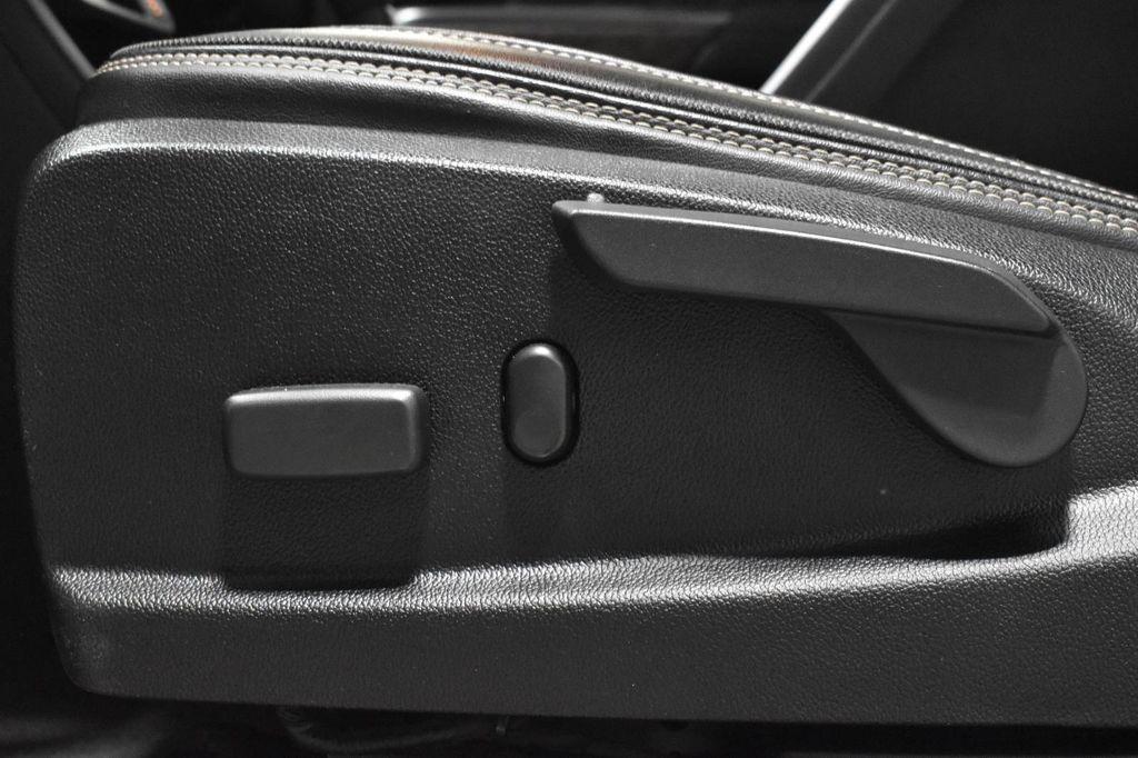 used 2021 GMC Canyon car, priced at $26,990