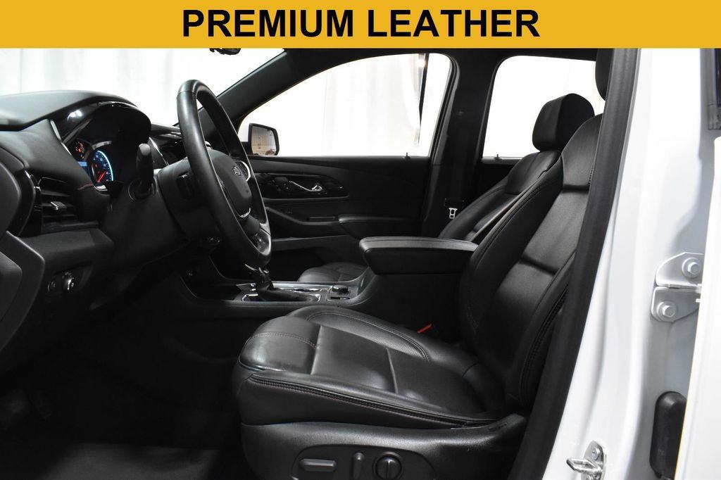 used 2023 Chevrolet Traverse car, priced at $38,440