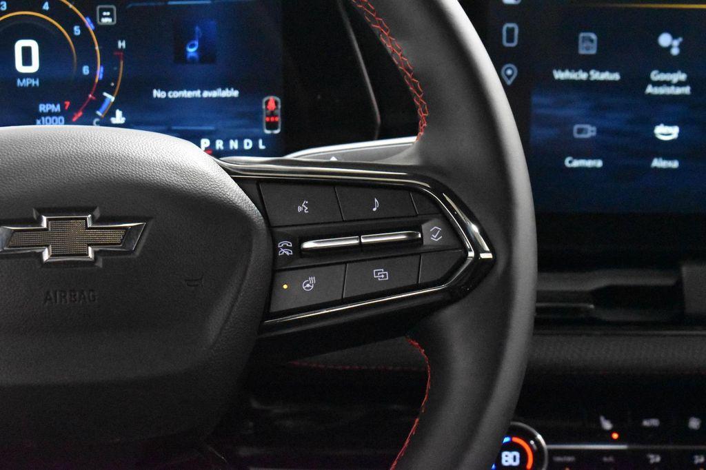 used 2025 Chevrolet Equinox car, priced at $30,670