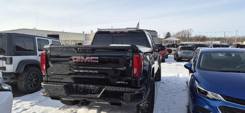 used 2022 GMC Sierra 1500 car, priced at $54,282