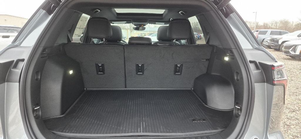 new 2026 Chevrolet Equinox car, priced at $33,958