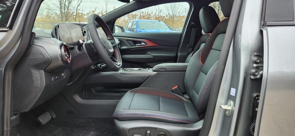 new 2025 Chevrolet Equinox EV car, priced at $45,590