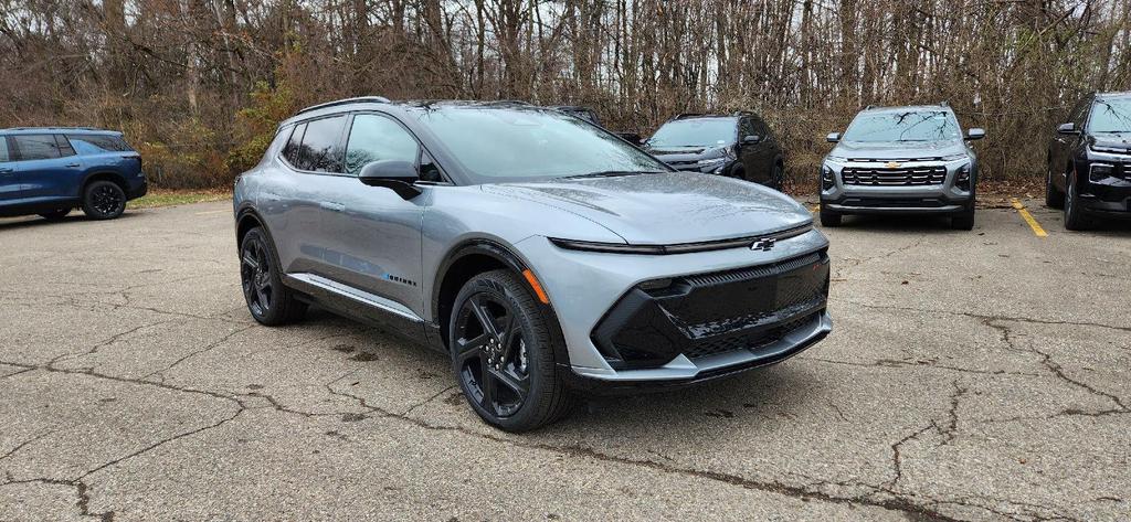 new 2025 Chevrolet Equinox EV car, priced at $45,590