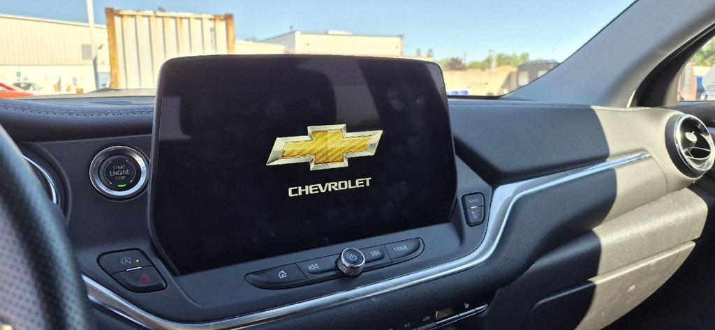 used 2025 Chevrolet Blazer car, priced at $28,740