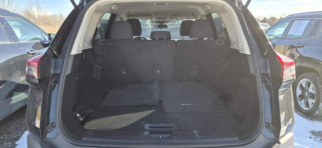 used 2023 Nissan Rogue car, priced at $18,589