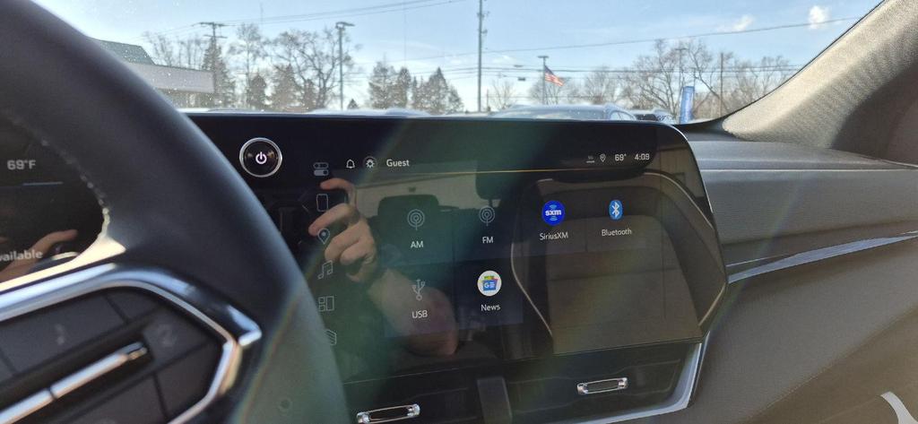 new 2026 Chevrolet Equinox car, priced at $32,578