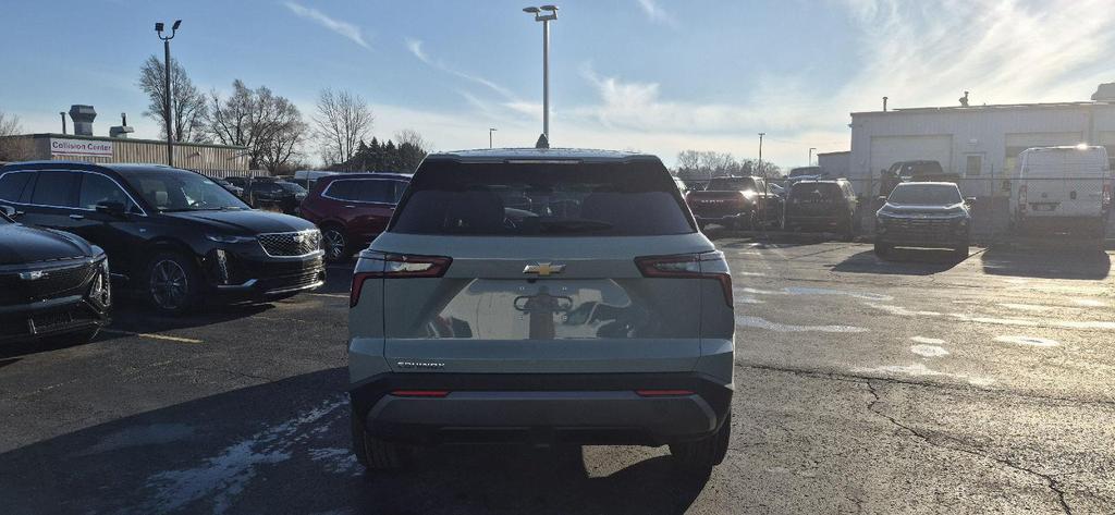 new 2026 Chevrolet Equinox car, priced at $31,572