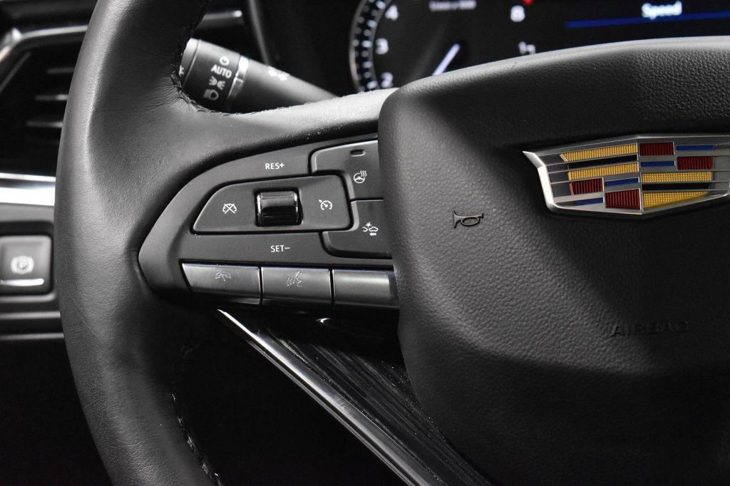 used 2024 Cadillac XT6 car, priced at $41,920