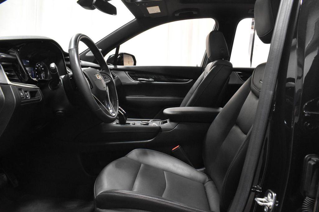 used 2024 Cadillac XT6 car, priced at $41,920