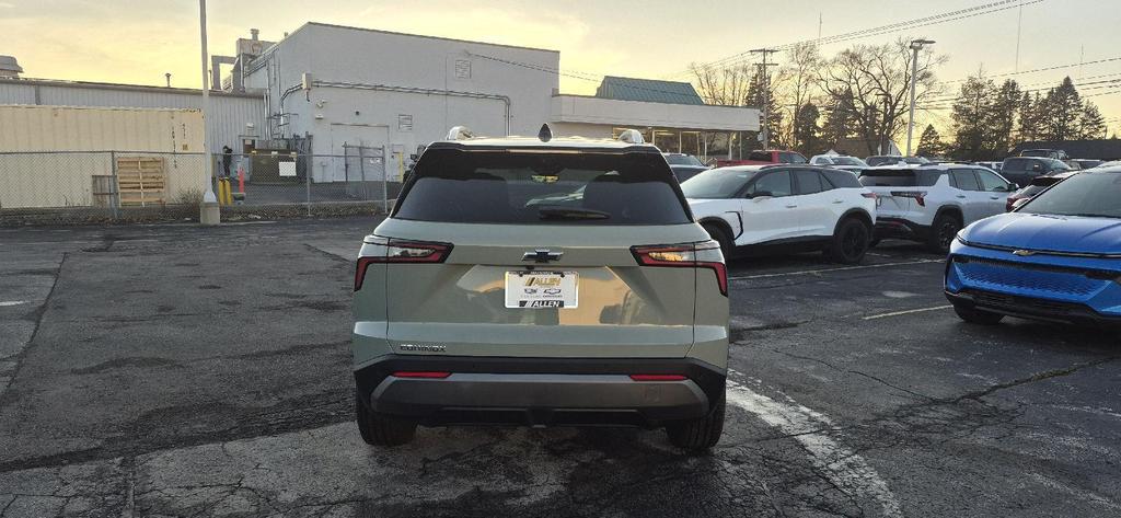 new 2026 Chevrolet Equinox car, priced at $33,958