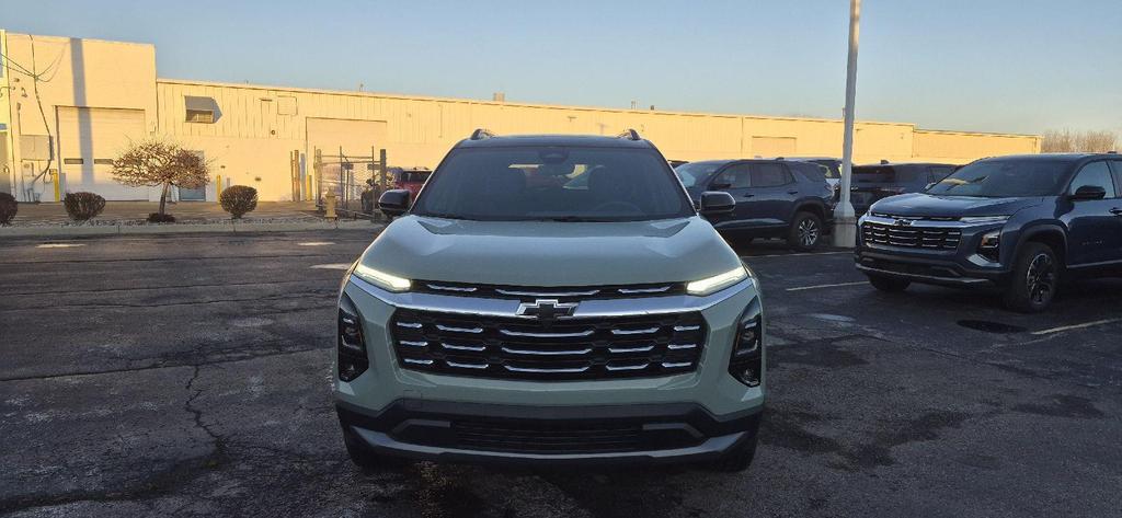 new 2026 Chevrolet Equinox car, priced at $33,958