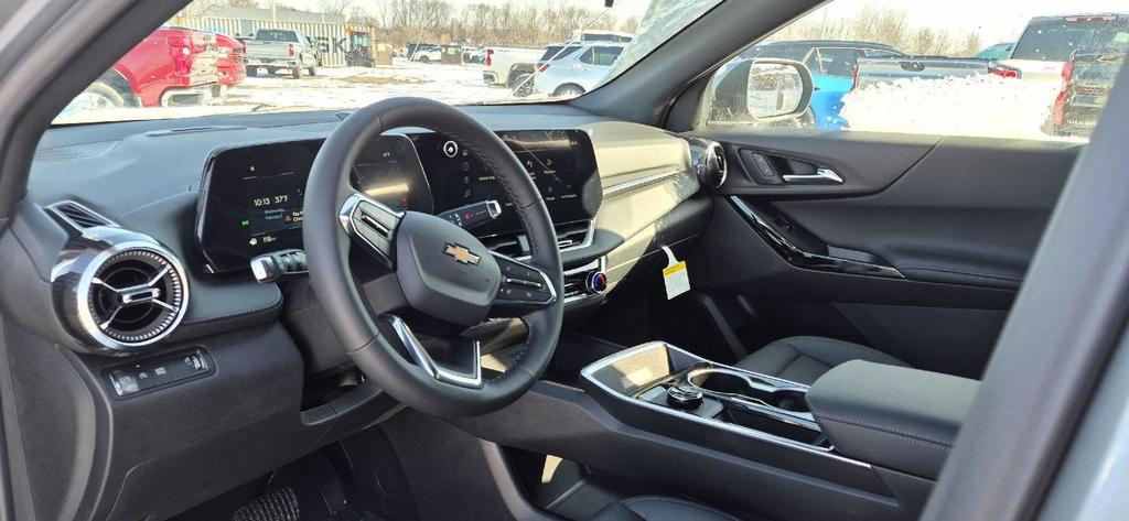 new 2026 Chevrolet Equinox car, priced at $30,746