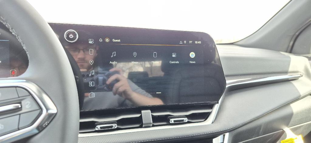 new 2026 Chevrolet Equinox car, priced at $31,572