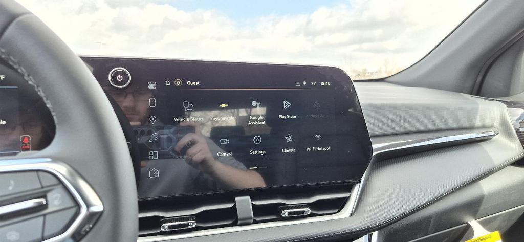 new 2026 Chevrolet Equinox car, priced at $31,572