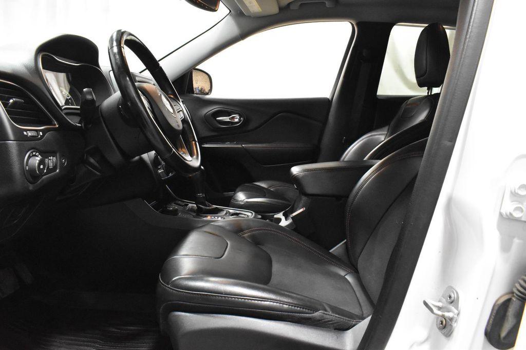 used 2020 Jeep Cherokee car, priced at $22,300