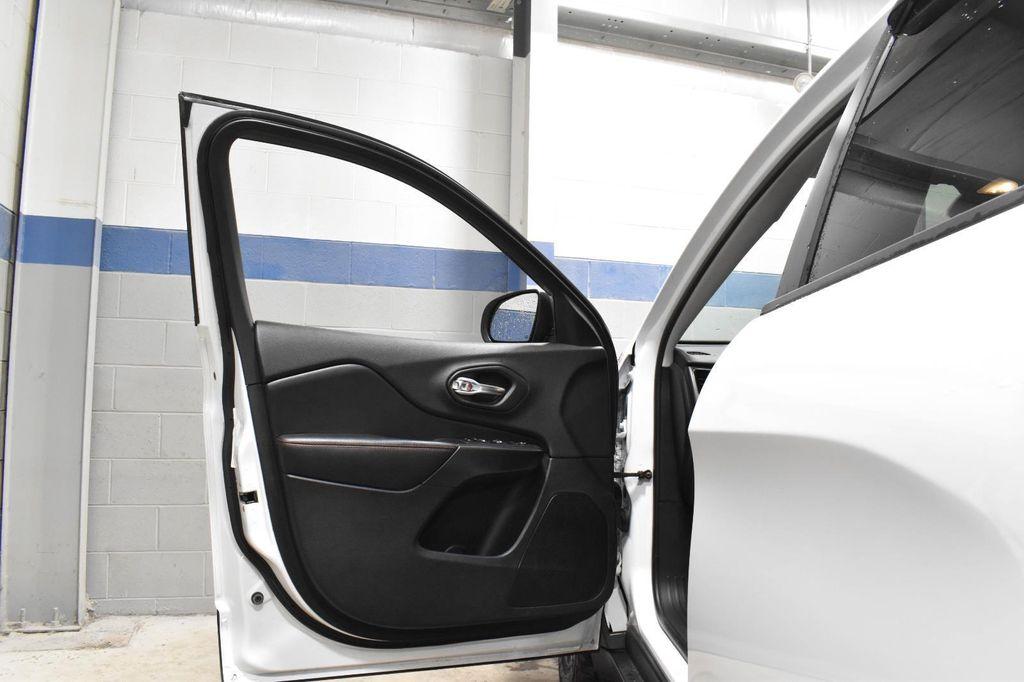 used 2020 Jeep Cherokee car, priced at $22,300