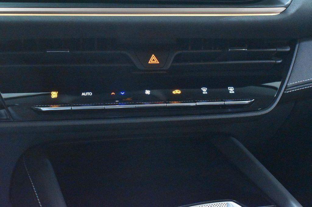 used 2025 Buick Envision car, priced at $29,420