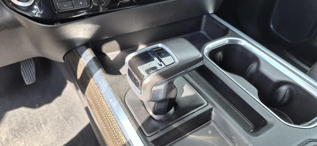 used 2022 Chevrolet Silverado 1500 car, priced at $29,984