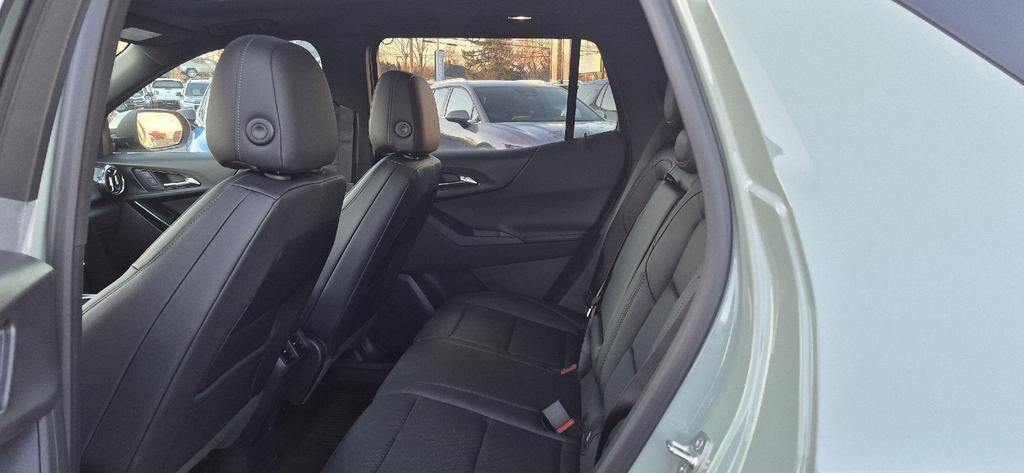 new 2026 Chevrolet Equinox car, priced at $32,520