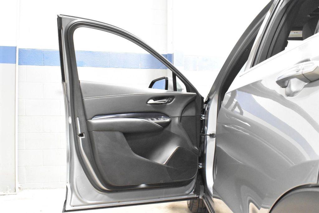 used 2023 Cadillac XT4 car, priced at $26,320