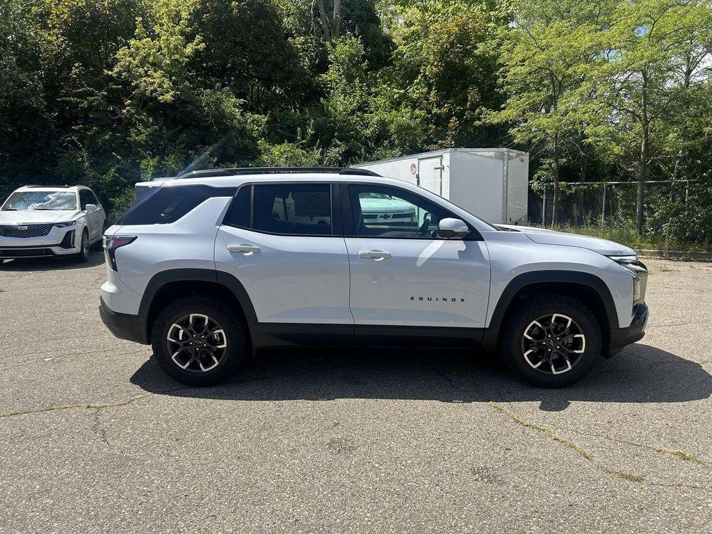 new 2026 Chevrolet Equinox car, priced at $34,726