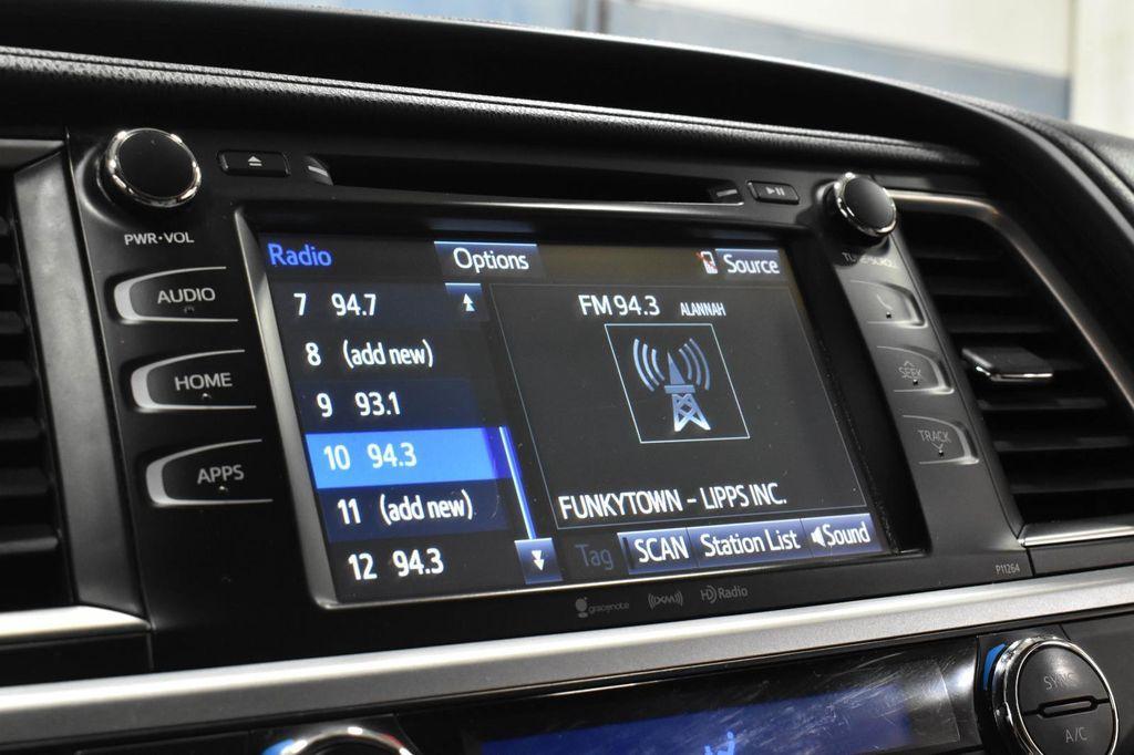 used 2016 Toyota Highlander car, priced at $15,670