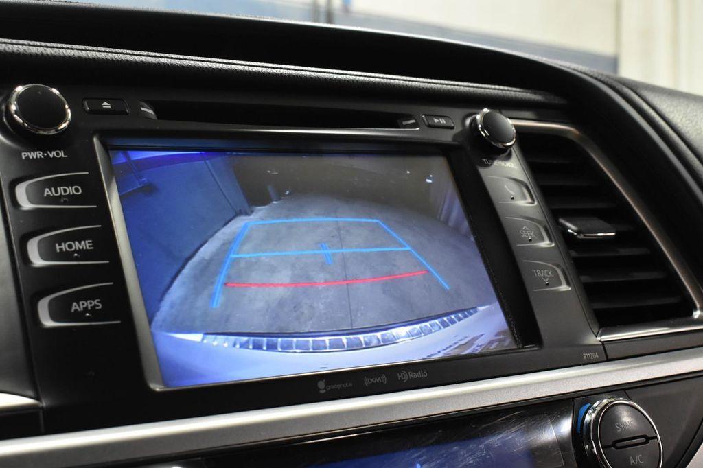 used 2016 Toyota Highlander car, priced at $15,670