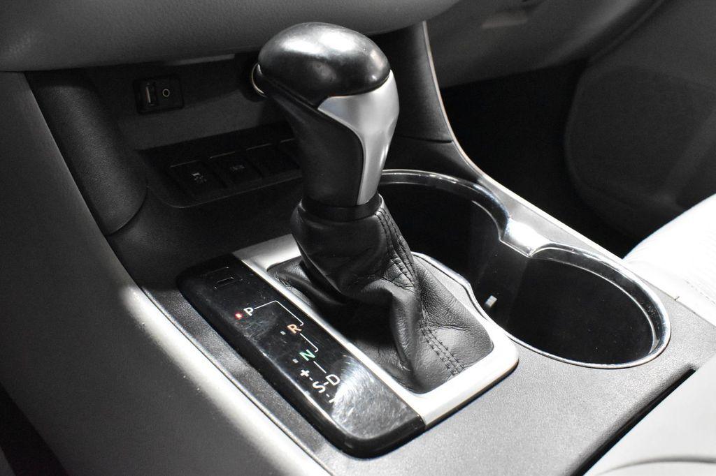 used 2016 Toyota Highlander car, priced at $15,670