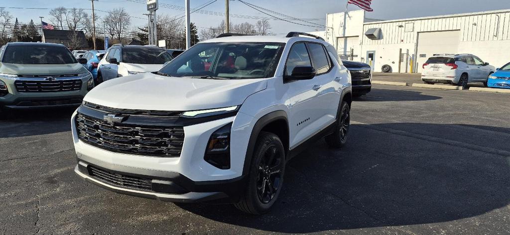 new 2026 Chevrolet Equinox car, priced at $31,868