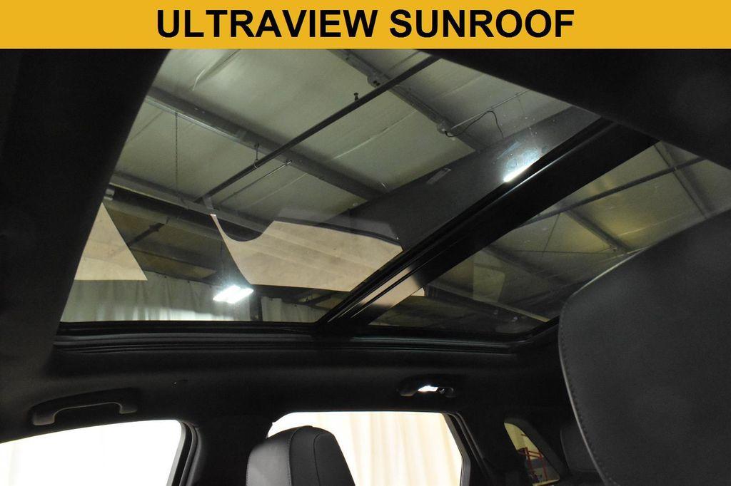 used 2024 Cadillac XT5 car, priced at $39,400