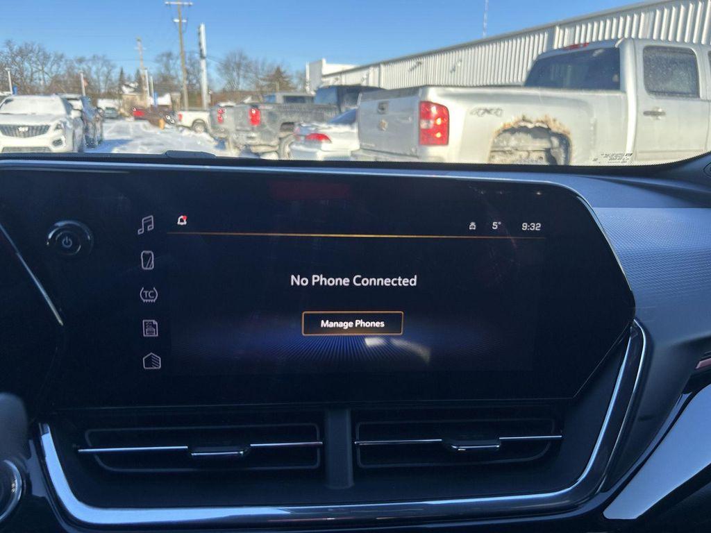 new 2026 Chevrolet Trax car, priced at $25,535