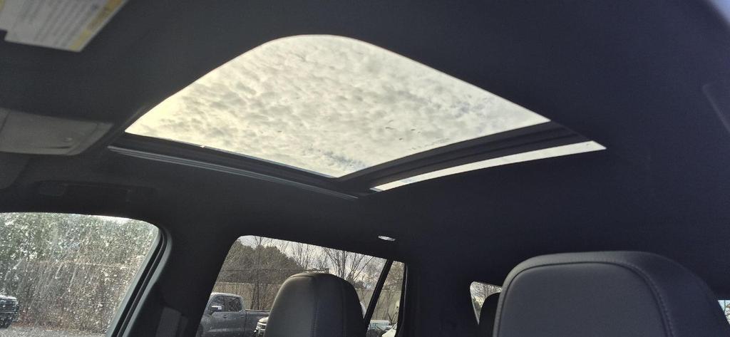 new 2026 Chevrolet Equinox car, priced at $33,106