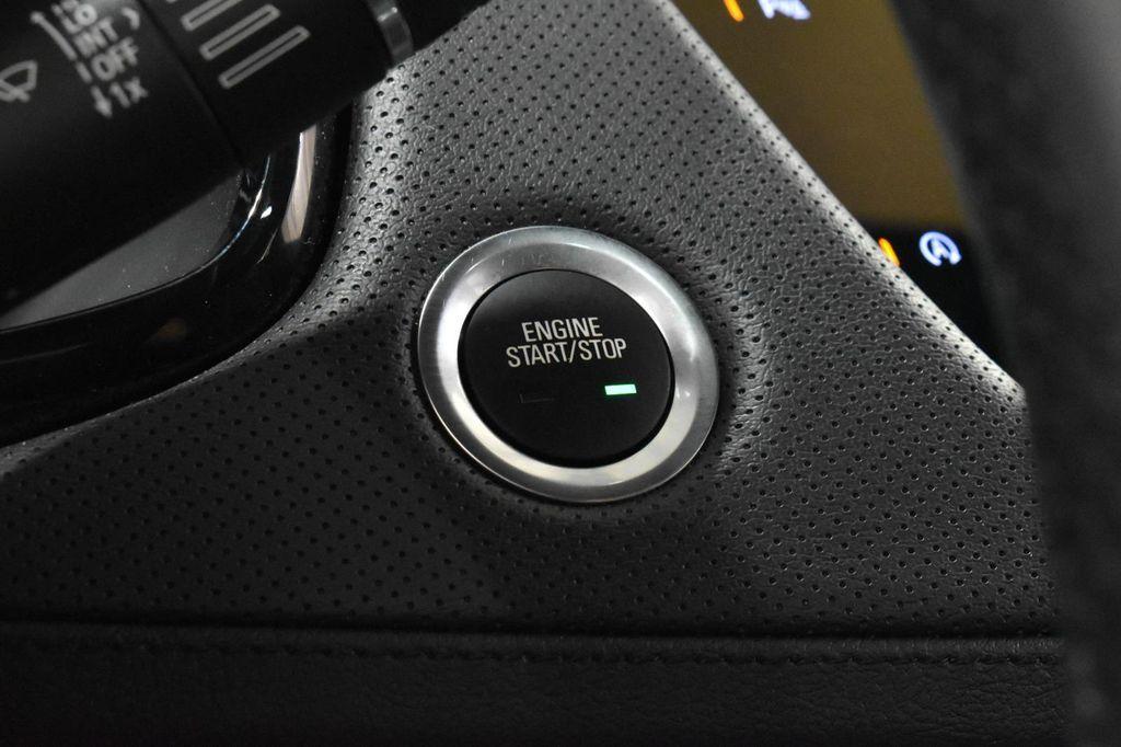 used 2024 Cadillac XT6 car, priced at $34,990