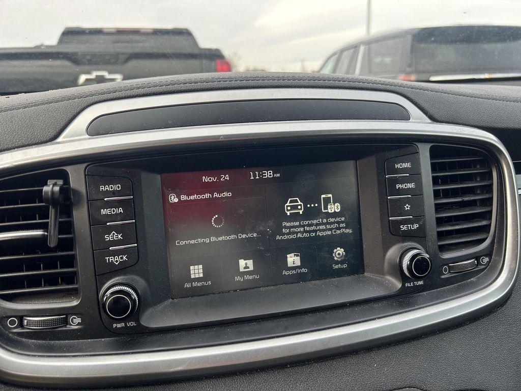 used 2020 Kia Sorento car, priced at $14,330