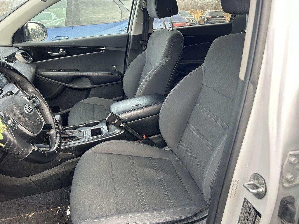 used 2020 Kia Sorento car, priced at $14,330