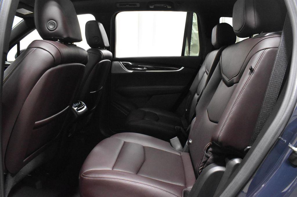 used 2024 Cadillac XT6 car, priced at $43,910