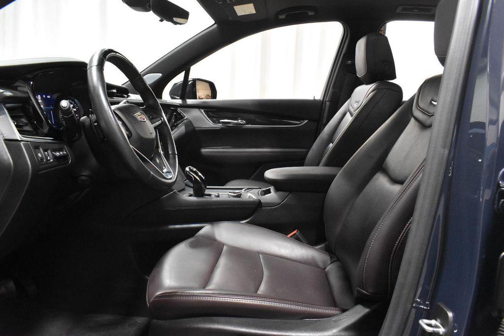 used 2024 Cadillac XT6 car, priced at $43,910