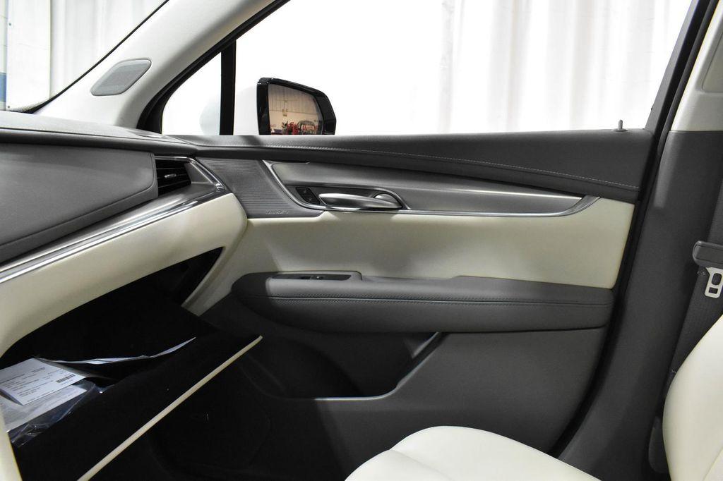 used 2023 Cadillac XT5 car, priced at $31,895