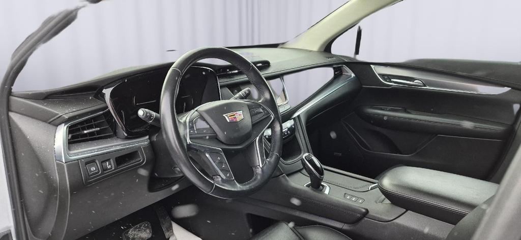 used 2019 Cadillac XT5 car, priced at $18,995