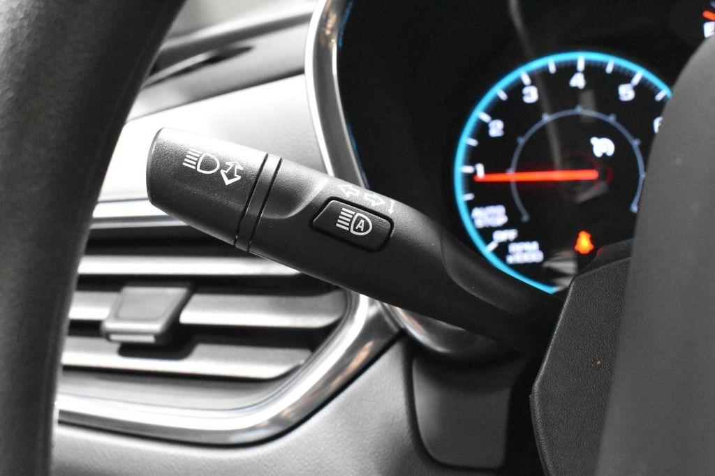 used 2022 Chevrolet Equinox car, priced at $17,300